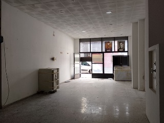 Local comercial en Av Alacant - Gandía - Valencia 2