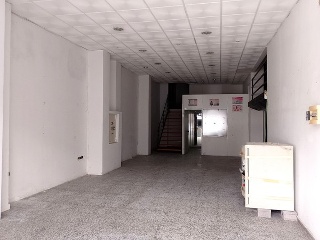 Local comercial en Av Alacant - Gandía - Valencia 3