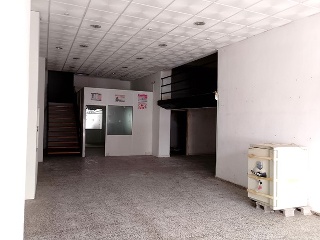 Local comercial en Av Alacant - Gandía - Valencia 6