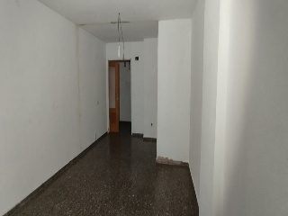 08225-0001 4