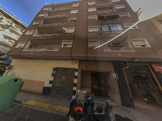 Local en venta en Gandia de 117  m²