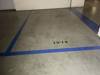 02702-0001 4