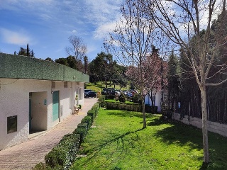 Local comercial en Boadilla del Monte - Madrid - 4