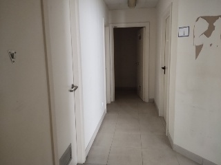 04207-0001 3