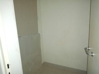 04207-0001 29