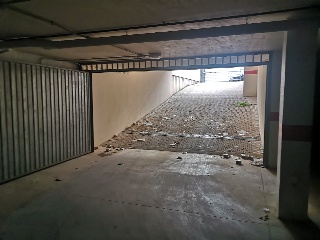 00270-0001 3
