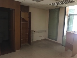 01858-0001 7