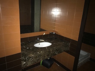 01858-0001 8