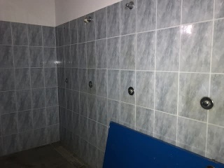 Local en C/ Montnegre- Sta. Eugenia, Girona 5