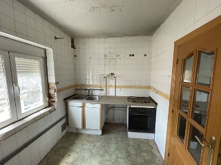 03305-0001 12