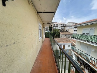 03305-0001 18