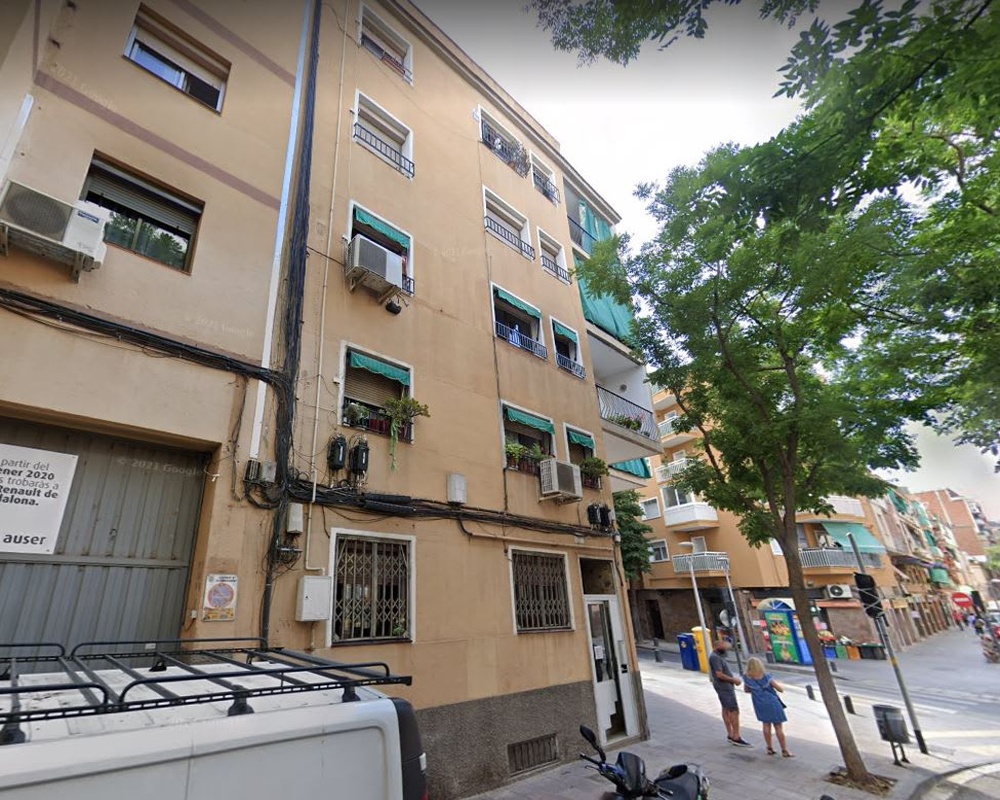 Local en C/ Rosellers, Santa Coloma de Gramenet (Barcelona)