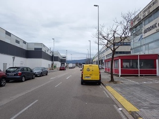 Local en C/ del Transport - Gandía - Valencia 15