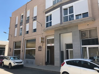 Local en venta en La Sénia de 94  m²