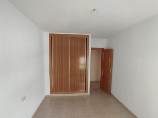 05749-0001 8