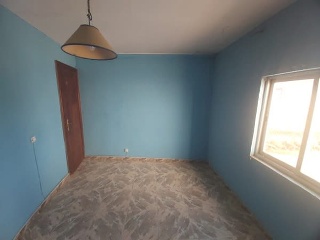 06758-0001 12