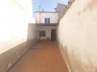 06758-0001 23