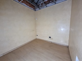 Local comercial en C/ Zaragoza - Girona - 5