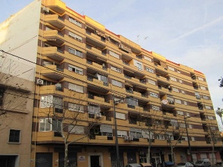 Local en venta en Valencia de 62  m²