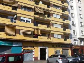 Locales en C/ Fray Pedro Vives - Valencia - 3