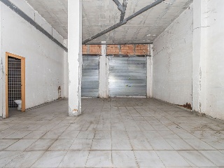 Local comercial en C/ Marti - Lleida - 3