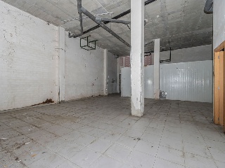 Local comercial en C/ Marti - Lleida - 7