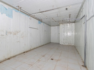 Local comercial en C/ Marti - Lleida - 13