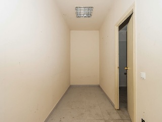 Local comercial en C/ Marti - Lleida - 21