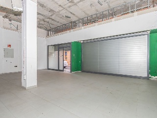 Local comercial en C/ Marti - Lleida - 6