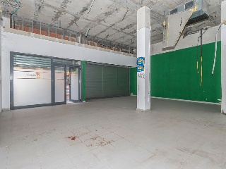 Local comercial en C/ Marti - Lleida - 8