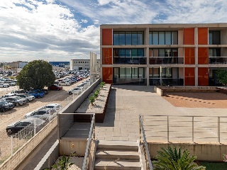Oficinas con garaje Edificio Nau 21