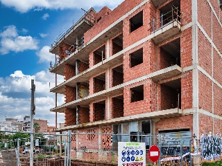 Edificio en construcción en C/ de Madrid 2
