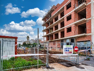 Edificio en construcción en C/ de Madrid 3