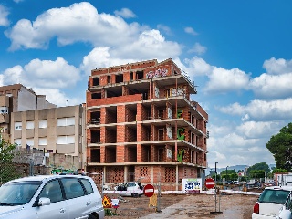 Edificio en construcción en C/ de Madrid 9