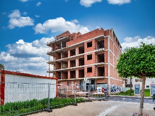 Edificio en construcción en C/ de Madrid 17