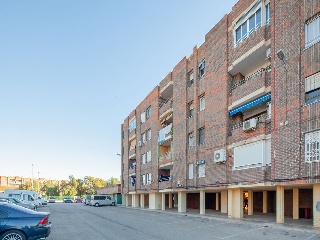 Piso en C/ Azorín - Sagunto - Valencia 23
