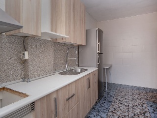 Piso en C/ San Pedro, Guadalupe de Maciascoque 8