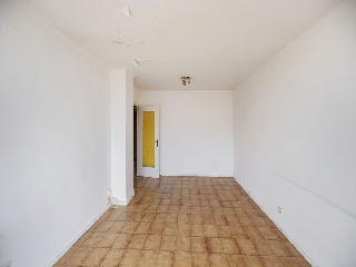 Piso en C/ Ángel Guimera - Salt - 6