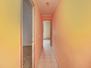 Piso en C/ Ángel Guimera - Salt - 17