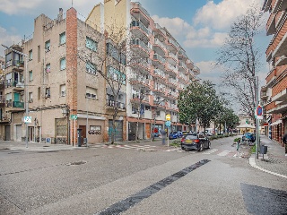 Piso en C/ Ángel Guimera - Salt - 24