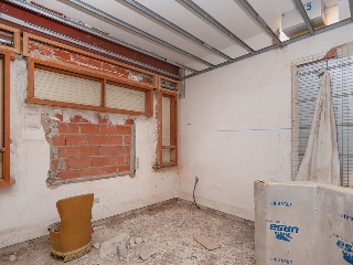 01825-0001 12