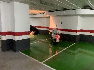 Plaza de garaje para moto en Zaragoza 10