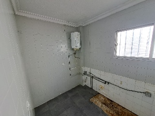 Piso en Av Escultora Miss Withney - Huelva - 6