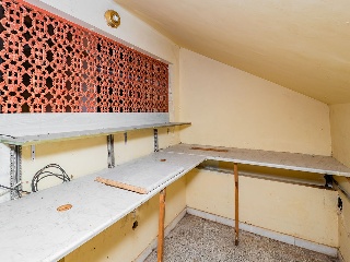 Locales en C/ Antonio Machado, Benalmádena (Málaga) 24