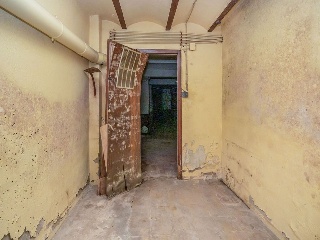 04309-0001 21
