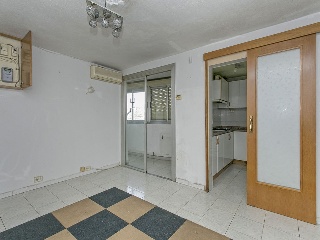 08595-0001 6