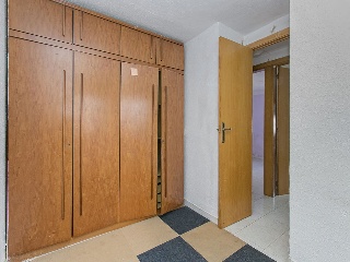 08595-0001 11