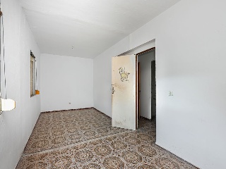 Piso en C/ Auxilio de Cristianos, Sevilla 24