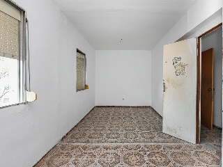 Piso en C/ Auxilio de Cristianos, Sevilla 25
