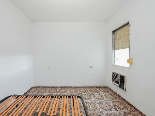Piso en C/ Auxilio de Cristianos, Sevilla 27
